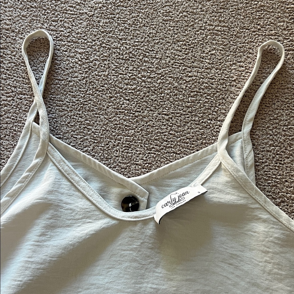 Carly Jean Los Angeles - Women's Creamy White Button-Down Tank Top - Size Small - Picture 8 of 13